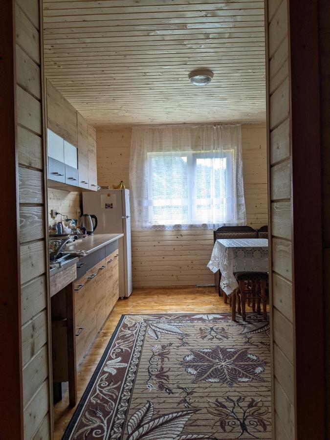 Na Hutori Hotell Tatariv Exteriör bild